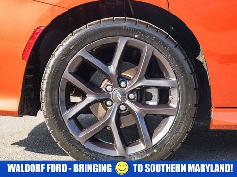 Used 2022 Dodge Charger R/T w/ Blacktop Package image 21