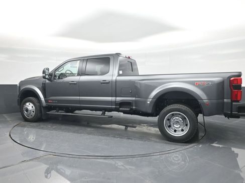 New 2026 Ford F450 Platinum image 29