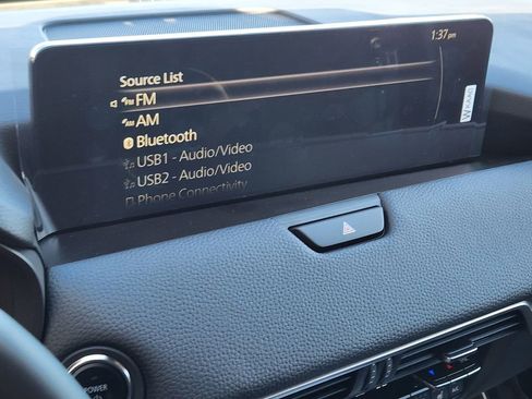 New 2026 MAZDA CX-90 Plug-In Hybrid w/ Preferred image 8