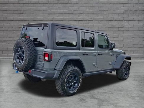 Used 2023 Jeep Wrangler Unlimited w/ Cold Weather Group AWD/4WD image 12