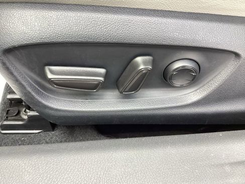 Used 2024 Toyota Camry XLE image 15