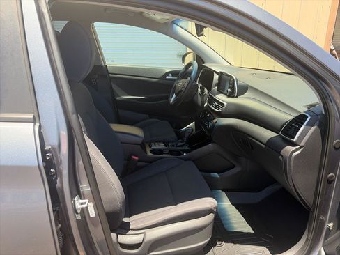 Used 2019 Hyundai Tucson Value FWD image 19