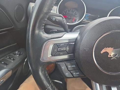 Used 2021 Ford Mustang Premium image 47