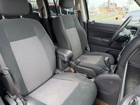 Used 2014 Jeep Patriot Latitude image 20