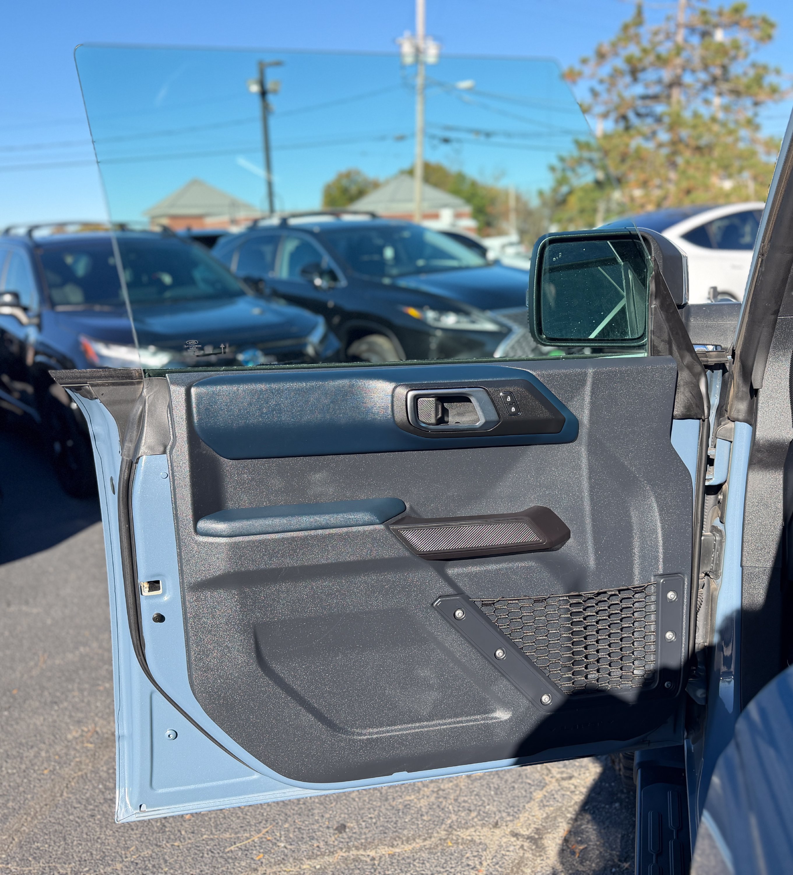 Used 2024 Ford Bronco Outer Banks w/ Sasquatch Package AWD/4WD image 11