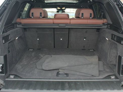 Certified 2024 BMW X5 xDrive40i w/ Premium Package image 8