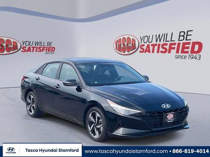 Used 2023 Hyundai Elantra SEL w/ Convenience Package