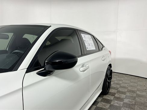 Used 2023 Honda Civic Sport image 13