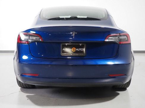 Used 2018 Tesla Model 3 image 45