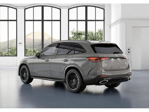 New 2026 Mercedes-Benz GLC 300 image 28