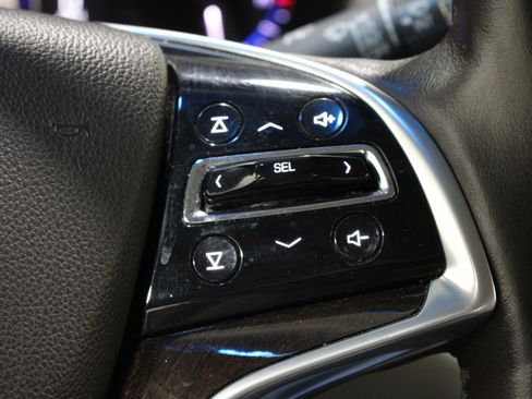 Used 2016 Cadillac XTS Luxury w/ Driver Awareness Package image 13