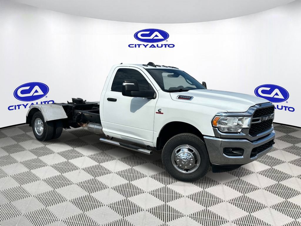 Used 2024 RAM 3500 Tradesman RWD image 1