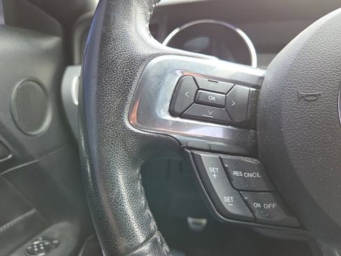 Used 2016 Ford Mustang GT Premium image 20