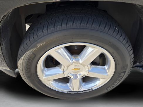 Used 2011 Chevrolet Tahoe LT w/ Luxury Package image 36