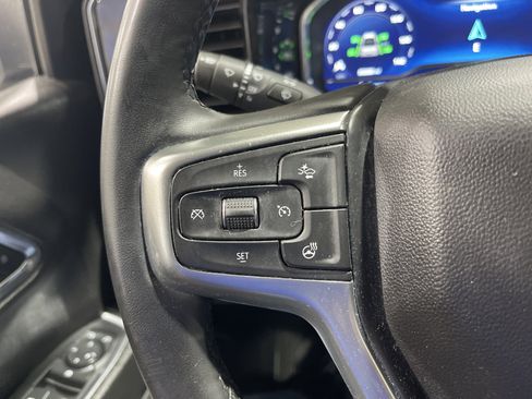 Used 2024 Chevrolet Silverado 1500 LT AWD/4WD image 26