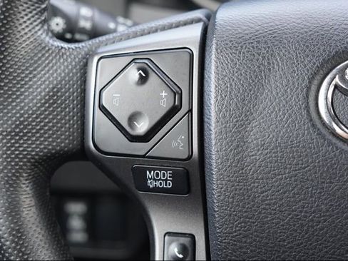 Certified 2023 Toyota Tacoma TRD Off-Road image 23