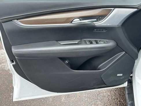 Used 2023 Cadillac XT5 Premium Luxury image 38