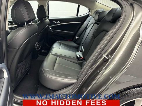 Used 2022 Genesis G70 2.0T image 14