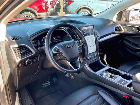 Used 2024 Ford Edge SEL image 19
