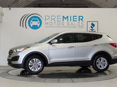 Used 2016 Hyundai Santa Fe Sport image 2