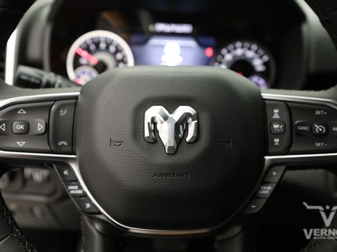 New 2026 RAM 1500 Big Horn AWD/4WD image 21