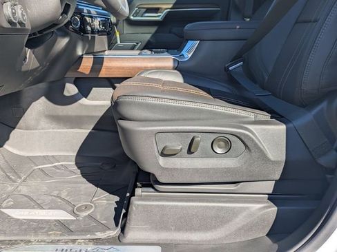 New 2026 Chevrolet Silverado 2500 High Country w/ Technology Package image 11