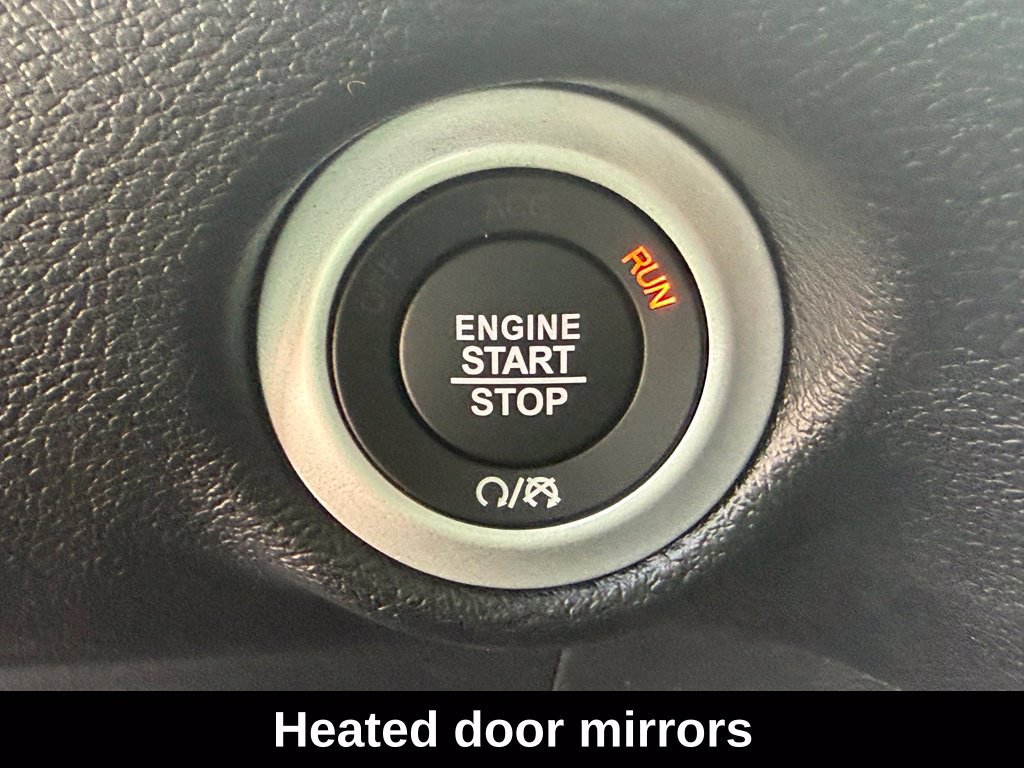 New 2027 Chrysler Pacifica Select w/ Family Tech Group FWD image 21