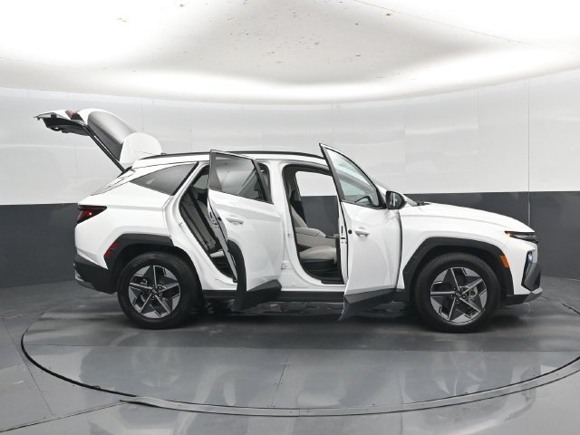 Used 2025 Hyundai Tucson SEL FWD image 60