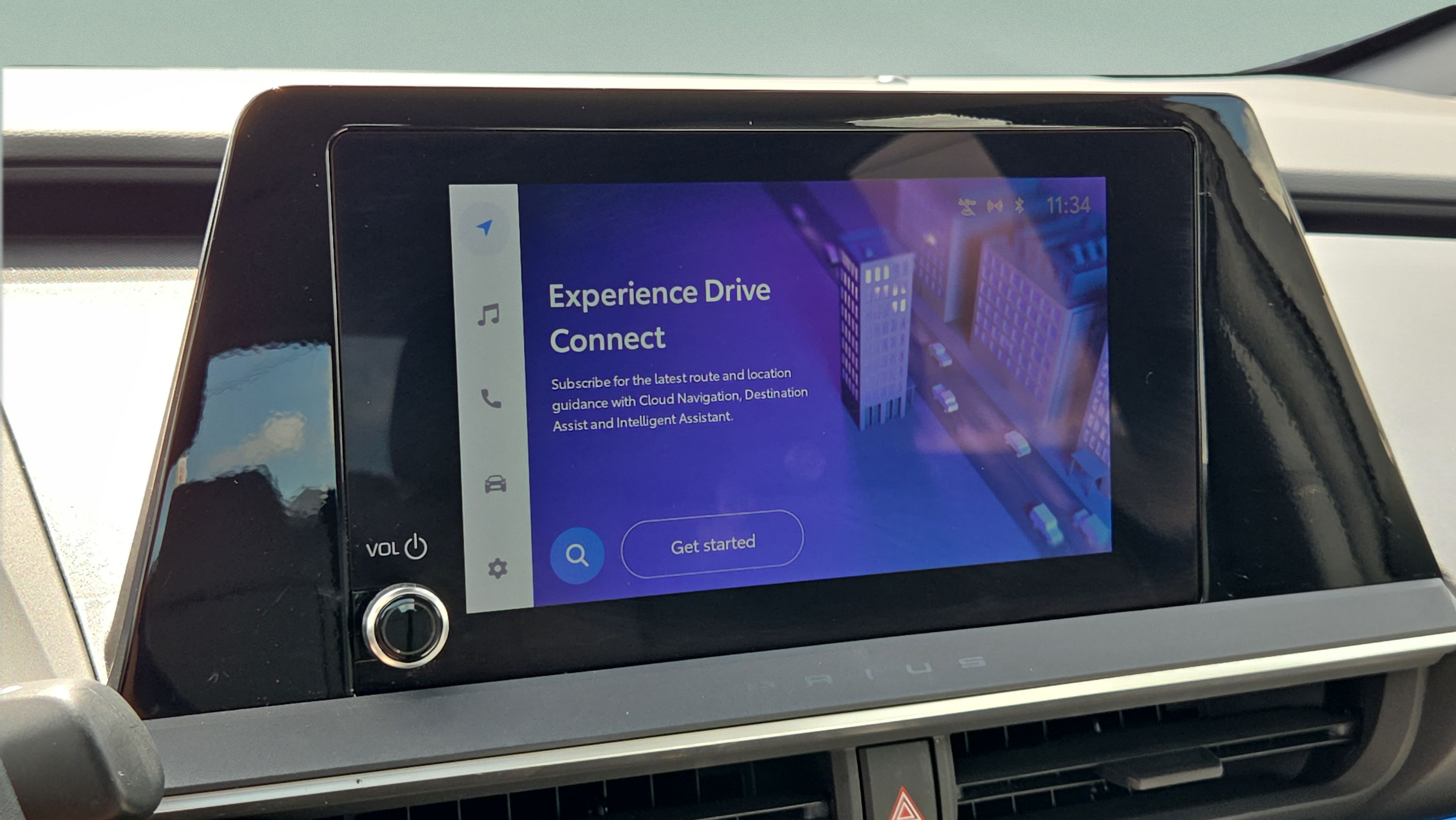 Certified 2023 Toyota Prius XLE FWD image 26