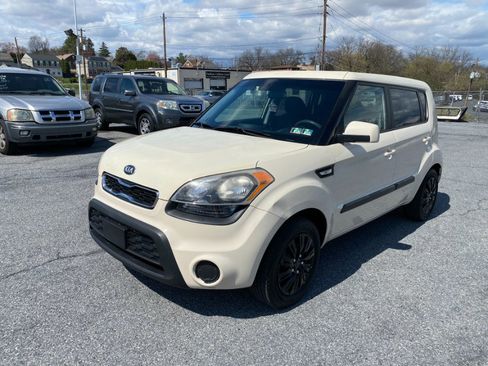 Used 2012 Kia Soul image 1
