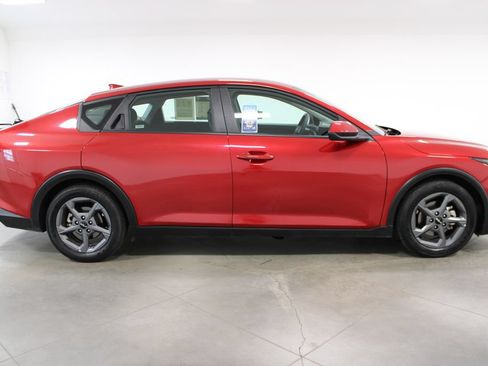 Used 2025 Kia K4 FWD image 12