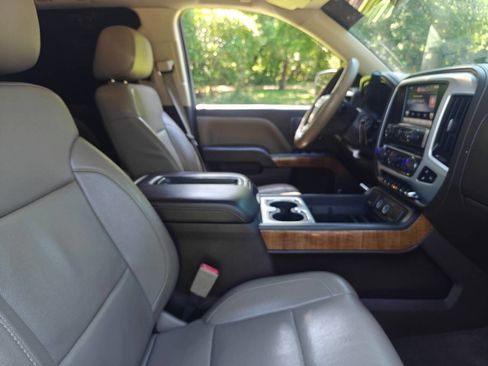 Used 2015 GMC Sierra 1500 SLT w/ SLT Crew Cab Value Package AWD/4WD image 21