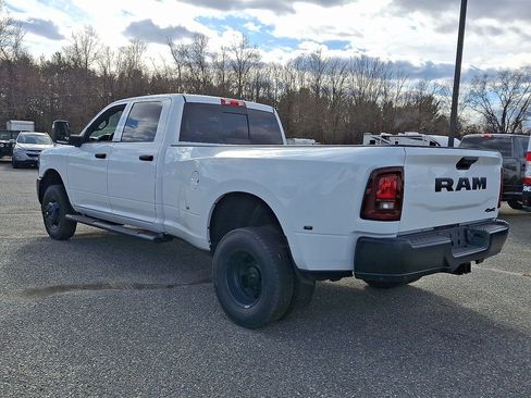New 2026 RAM 3500 Tradesman image 6