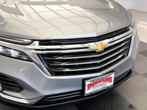 Used 2023 Chevrolet Equinox Premier AWD/4WD image 30