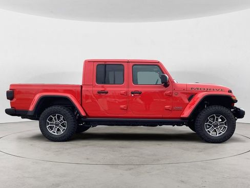 New 2026 Jeep Gladiator Mojave w/ Technology Group image 7