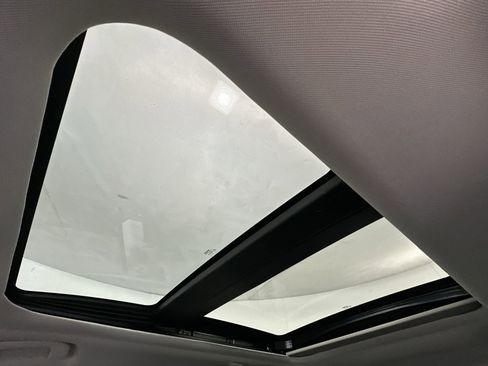 Used 2024 Nissan Murano Platinum w/ Cargo Package image 22