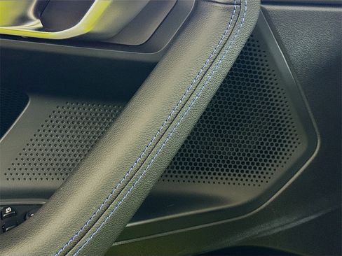 Used 2025 BMW M2 w/ Lighting Package image 19