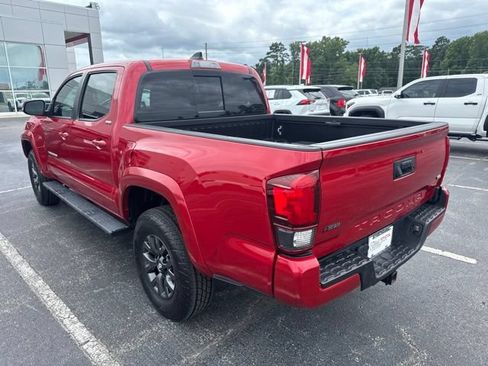 Used 2023 Toyota Tacoma SR5 w/ Technology Package RWD image 4