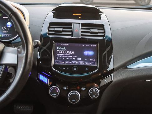 Used 2015 Chevrolet Spark LT image 17