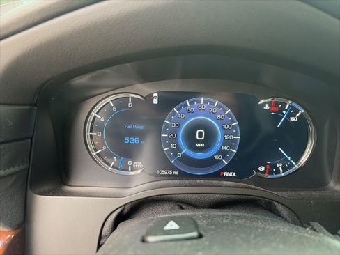 Used 2019 Cadillac Escalade ESV Luxury image 3