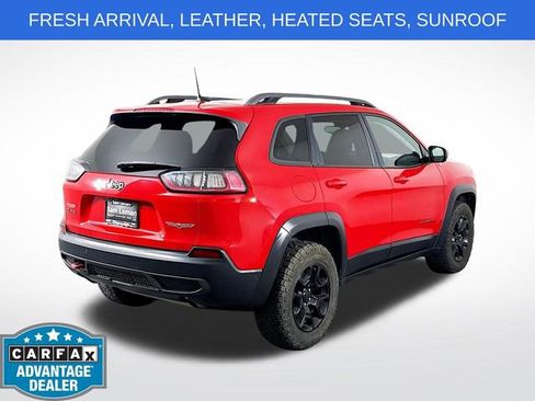 Used 2019 Jeep Cherokee Trailhawk AWD/4WD image 7