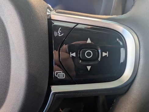 New 2026 Volvo XC60 B5 Ultra w/ Protection Package Premier image 18