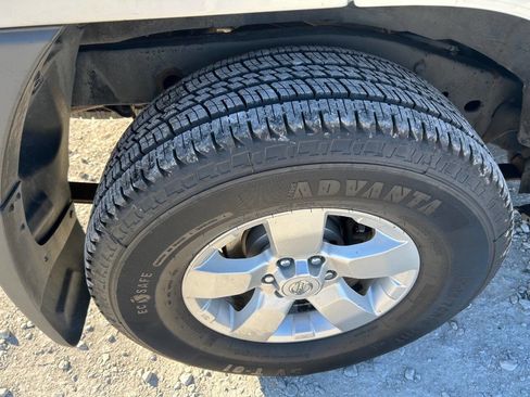 Used 2010 Nissan Xterra S image 11