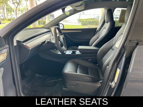 Used 2023 Tesla Model Y Long Range AWD/4WD image 6