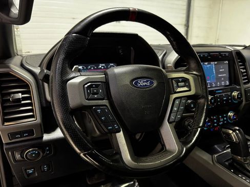 Used 2020 Ford F150 Raptor w/ Equipment Group 802A Luxury image 10