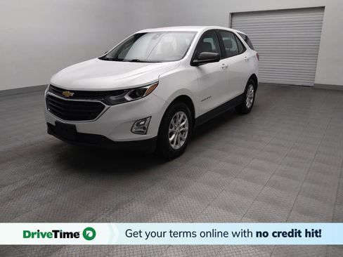 Used 2021 Chevrolet Equinox LS FWD image 1