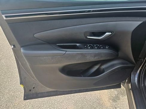 Used 2023 Hyundai Tucson SEL w/ Convenience Package image 10