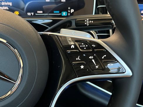 New 2025 Mercedes-Benz E 350 4MATIC Sedan image 29
