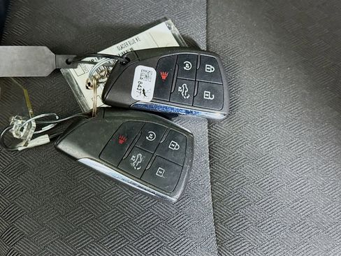 Used 2024 Chevrolet Silverado 1500 Custom image 30