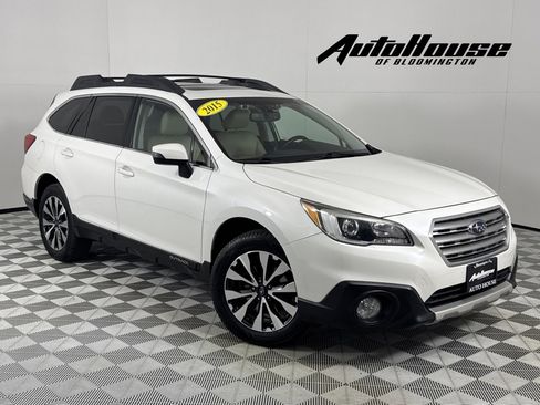 Used 2015 Subaru Outback 2.5i Limited image 1